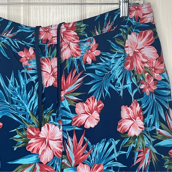 Kirkland Men’s Swim Shorts Sz L Hawaiian Tropical Print NWT - Picture 3 of 16